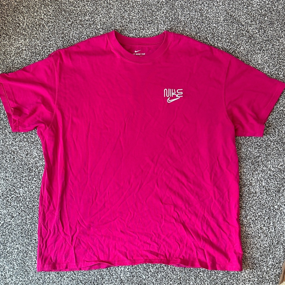Nike Men's Vibrant Pink Short Sleeve Tee